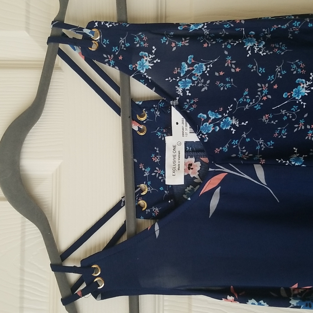 Nwt Mix Media Tank